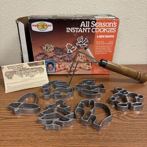 New Nordic Ware All Season's Instant Cookies Set w/6 Rosette Irons